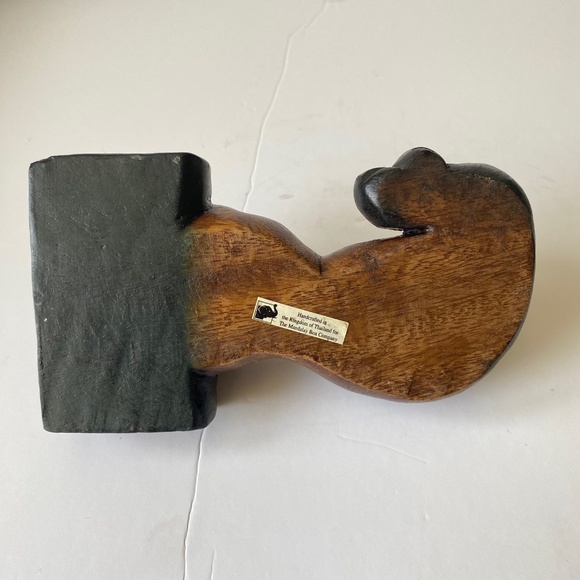 Siamese Cat Sleeping with a Book Hand Carved in Wood Vintage - Picture 9 of 9